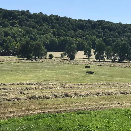 6 Pers De La Vallee De L'aujon